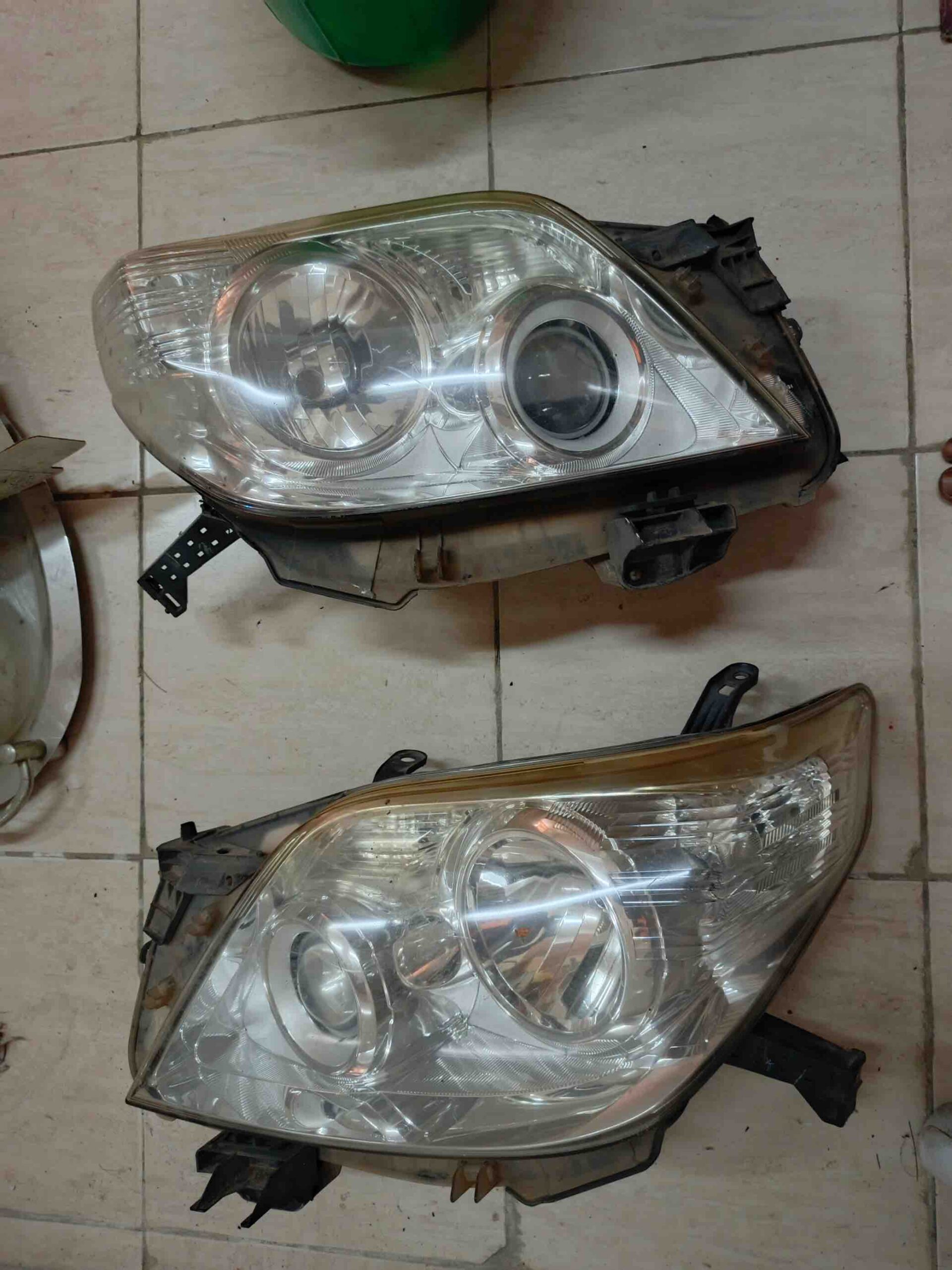 Toyota Prado Jeep front grill and tailight